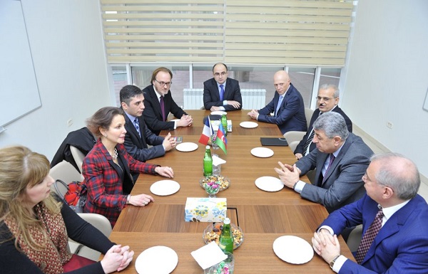 Ambassadeur Aurelia Bouchez: l`Azerbaïdjan va transformer à un centre universitaire régional