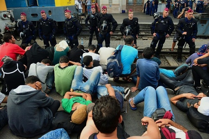 Hongrie: nouvelle campagne anti-migrants