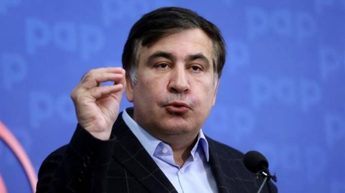 Saakaşvili Baş Prokurorluqda dindirilir