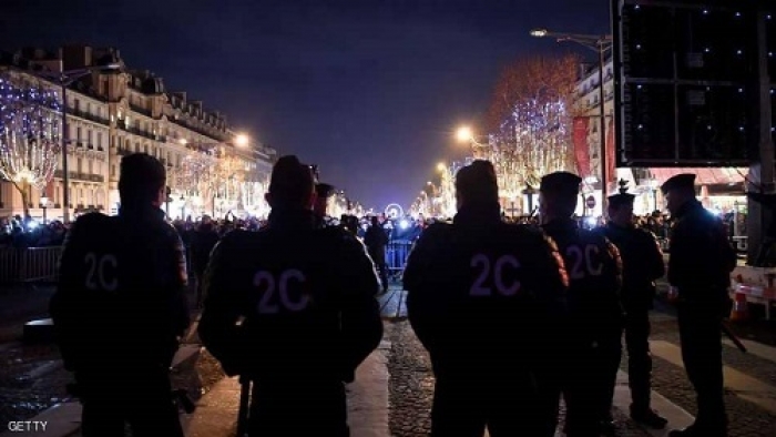 «محرقة» سيارات واعتقال 510 أشخاص فى ليلة رأس السنة بباريس
