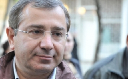 Baş naziri döydülər