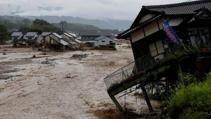 Au moins six morts dans des inondations au Japon