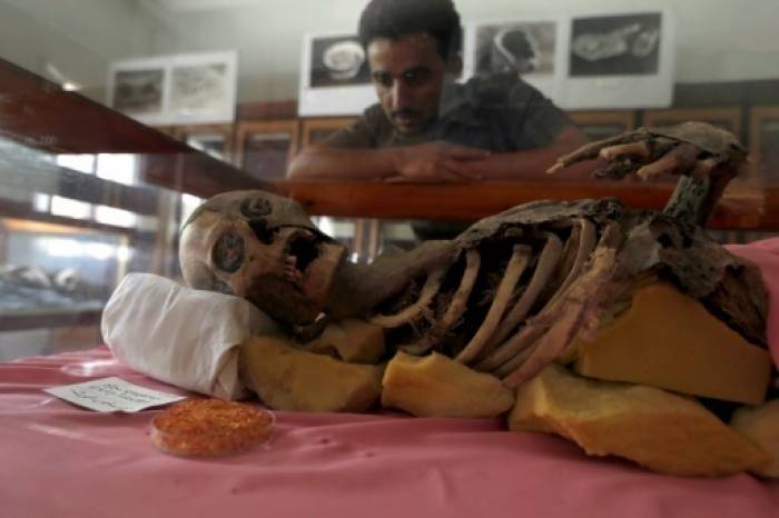 Egypte: découverte de 17 momies dans des catacombes