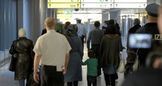 Allemagne : les foyers de réfugiés à moitié vides