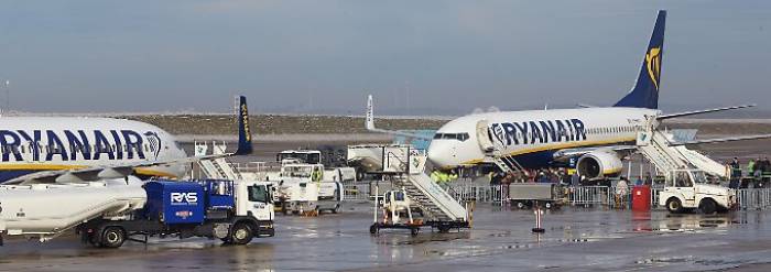 Piloten kündigen Streiks bei Ryanair an