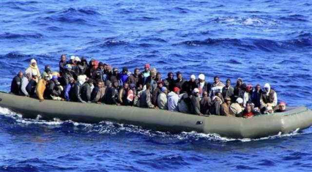 إنقاذ 1000 مهاجر من الغرق في المتوسط