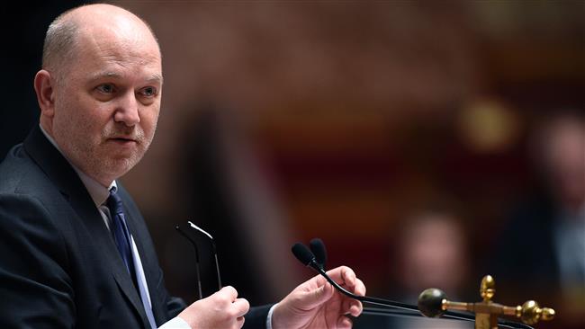 Un parlementaire français démissionne 