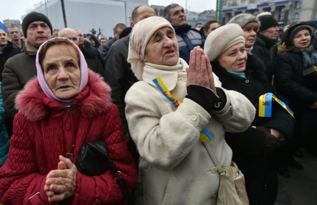 Ukraine: manifestation pour la destitution des autorités à Kiev