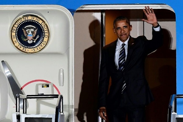 Obama fait ses adieux à Merkel et lui passe le flambeau