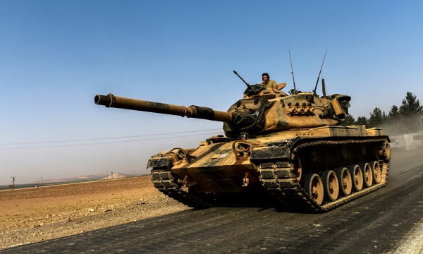 Les rebelles syriens soutenus par la Turquie déclarent avoir repris Jarablos à Daesh