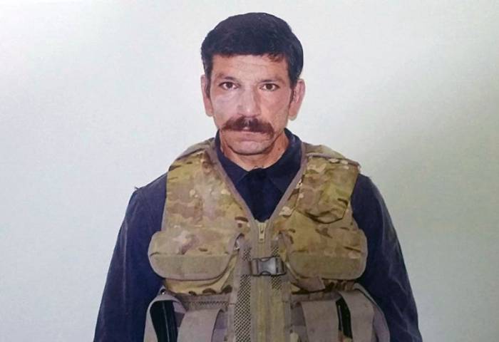 Ministerio de Defensa de Azerbaiyán representa la foto del soldado armenio capturado FOTO