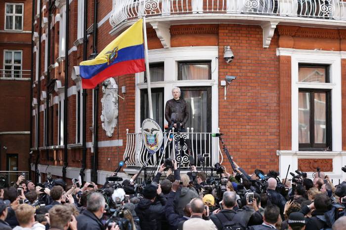 Ecuadorianische Botschaft will Assange loswerden