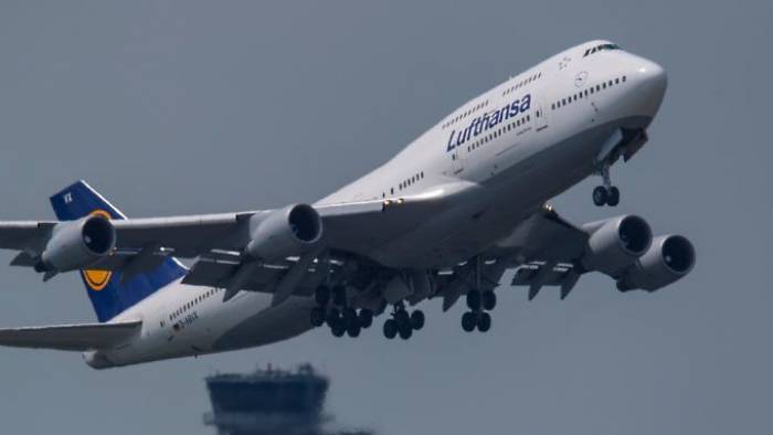Lufthansa setzt Jumbojets in Deutschland ein