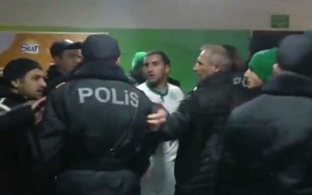 “Qarabağ”-“Xəzər Lənkəran”oyununda qalmaqal -VİDEO