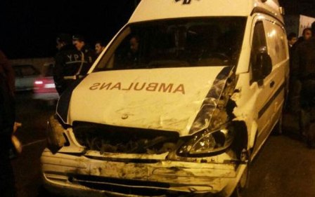 Yaralı aparan ambulans qəza törətdi- 4 yaralı 