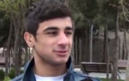 Azərbaycanlı idmançı medalını avtobusda itirdi - VİDEO