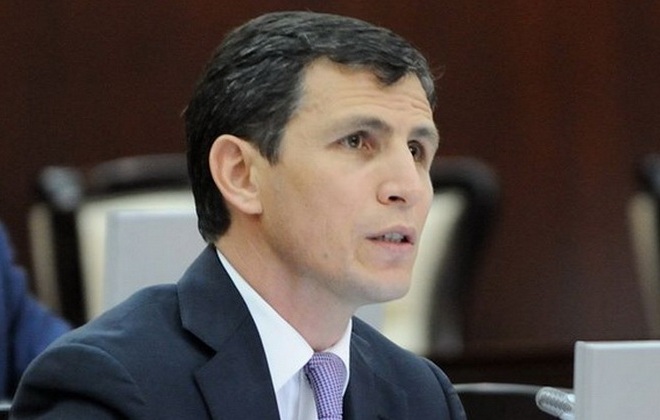 Deputatın çıxışı spikerin xoşuna gəlmədi