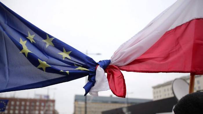 EU zweifelt an Polens Rechtsstaatlichkeit