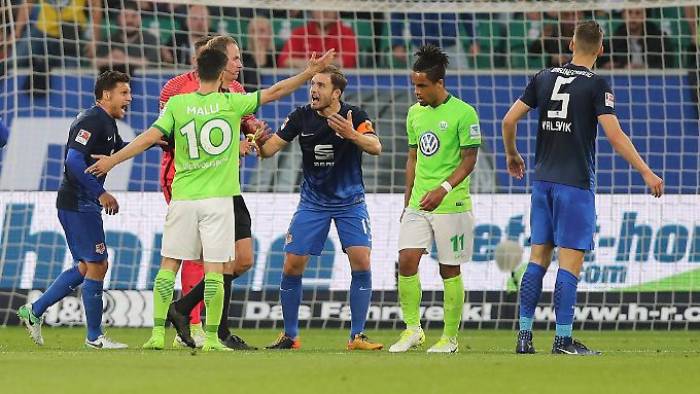 Referee bereut Elfmeterpfiff für Wolfsburg