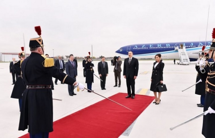 Hoy día se ha llevado a cabo la visita del mandatario azerbaiyano a Francia