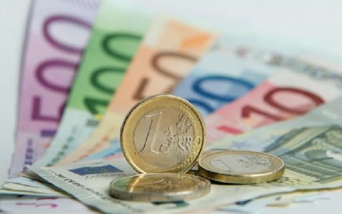 Bund erzielt Rekordüberschuss von 12,1 Milliarden Euro