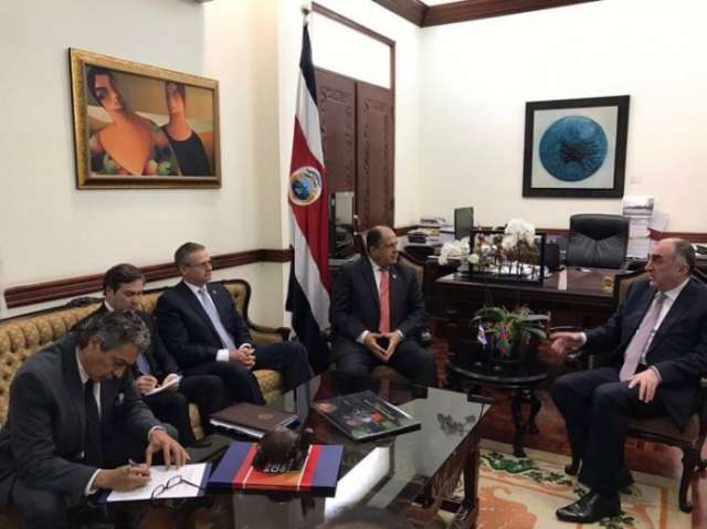 Azerbaijani FM meets President of Costa Rica
