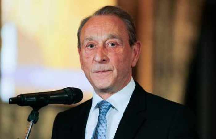 Delanoë fait le parallèle avec l'arrivée au pouvoir des nazis