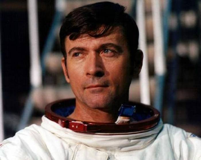 USA: décès de l'astronaute John Young, pionnier des sorties dans l'espace