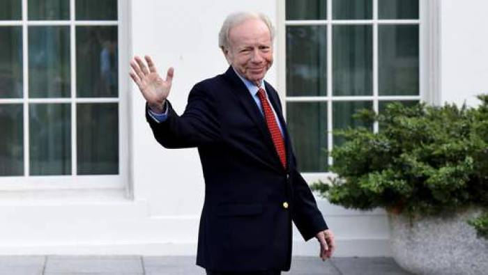 Le sénateur Joe Lieberman pressenti pour devenir le futur patron du FBI