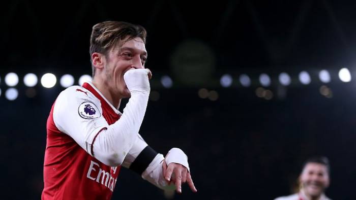 Arsenal zerlegt Wagners Huddersfield