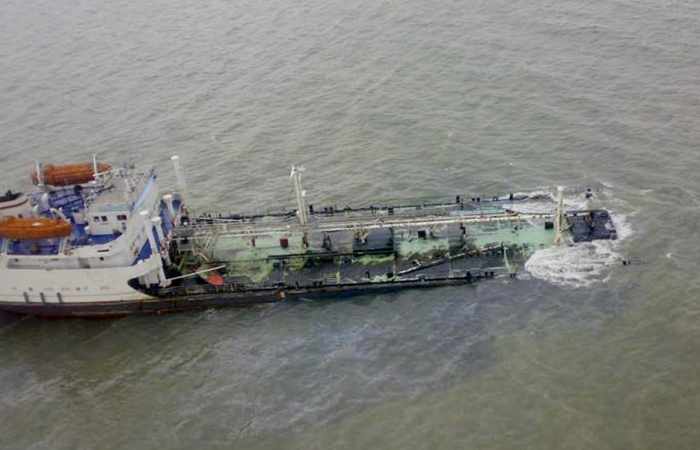 Un navire fait naufrage dans la mer Noire