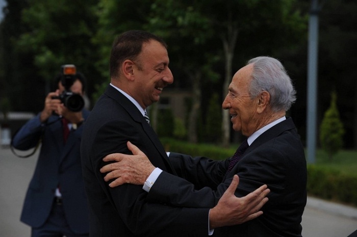 Le président azerbaidjanais exprime ses condoléances suite au décès de Shimon Peres