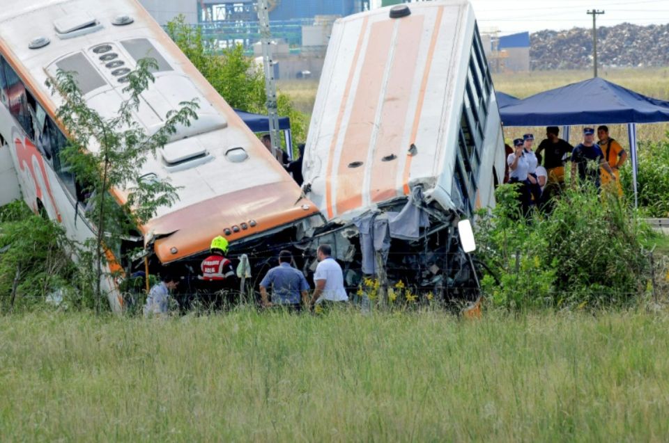 Choc frontal entre deux bus en Argentine: 13 morts et 34 blessés