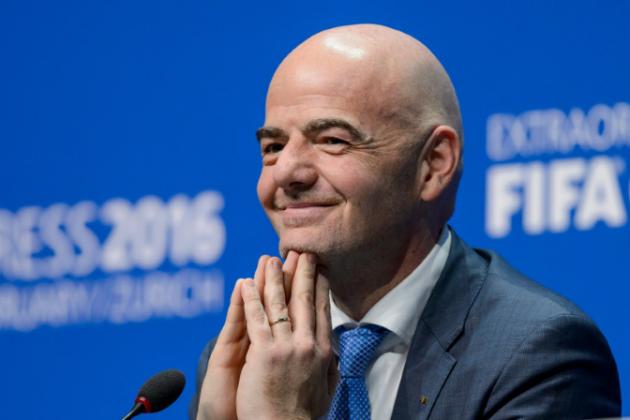 Fifa: Blatter souhaite "bon courage" à son "ami" Infantino