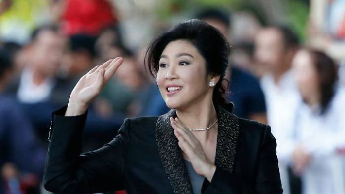 Ex-Premier Yingluck flieht aus Thailand
