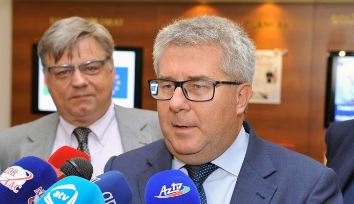 Vice-président du PE: «  Nous respecterons le résultat du référendum en Azerbaïdjan »