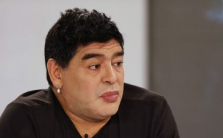 Maradona cinsini dəyişdi