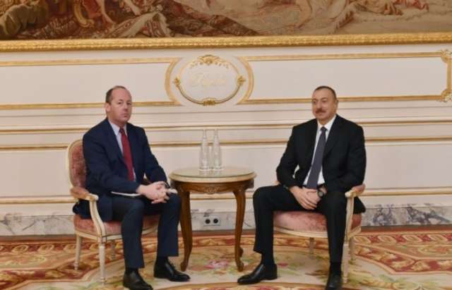 Rencontre du président azerbaïdjanais avec le vice-président exécutif de l'entité Space Systems d’Airbus Group