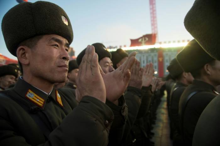 La Corée du Nord célèbre en grande pompe son dernier tir de missile