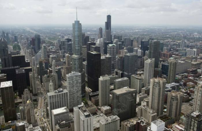Chicago, "ville sanctuaire", porte plainte contre l'administration Trump