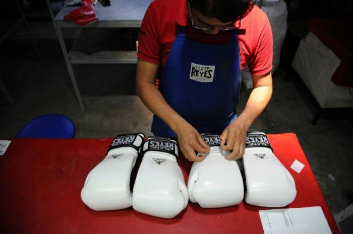 Les gants de boxe "made in Mexico" d'une légende nommée Mohamed Ali