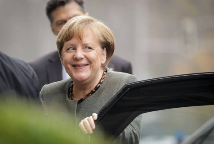 Négociations de coalition en Allemagne: Merkel reconnaît des "différences profondes"