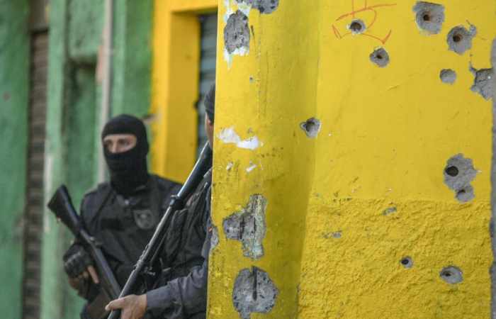 Brésil: quatre morts violentes en cinq jours dans une favela de Rio