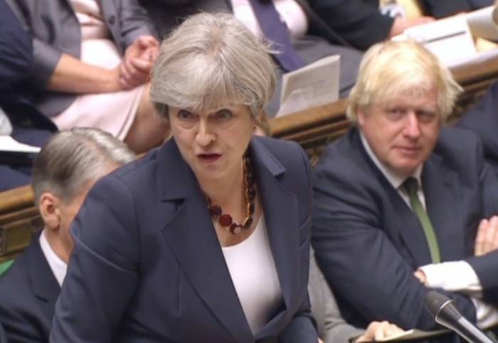 GB: vote de confiance à hauts risques pour le gouvernement May
