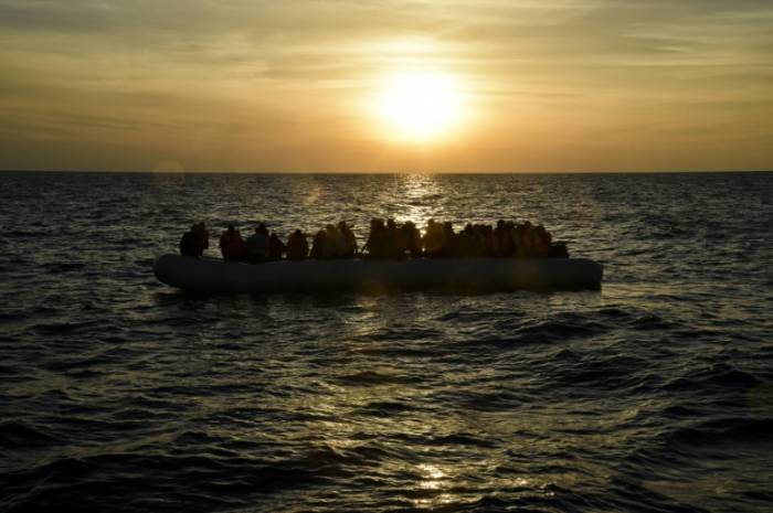Yémen: 5 morts, 50 disparus parmi des migrants jetés à la mer