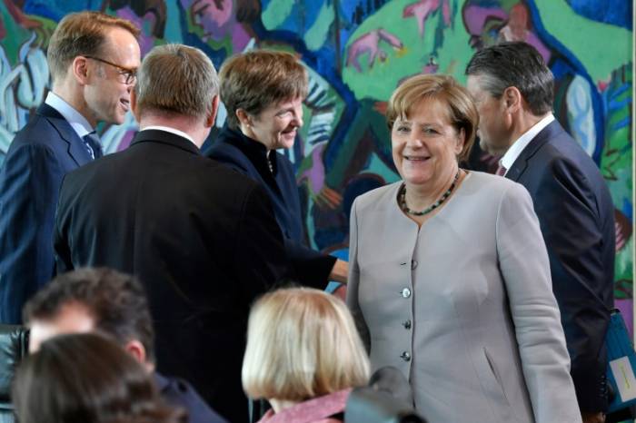 Merkel veut souder les Européens avant un G20 difficile