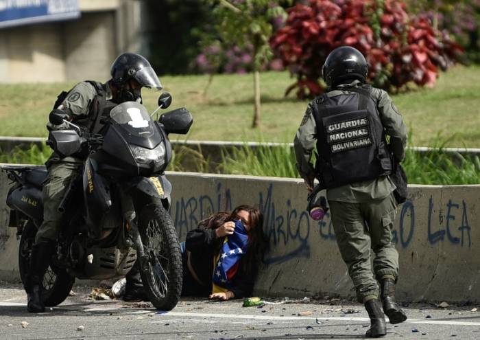 Venezuela: un mort, des blessés lors des manifestations anti-Maduro