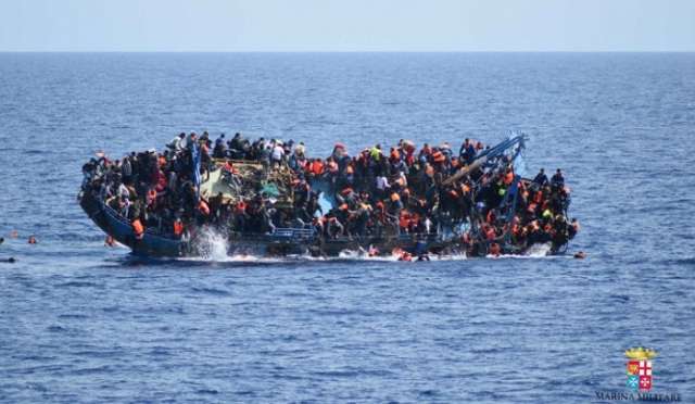 49 migrants feared dead off southern coast - Spain