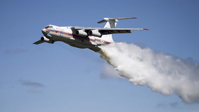 Rusia: Un avión desaparece con 10 personas a bordo mientras sofoca un incendio forestal en Siberia