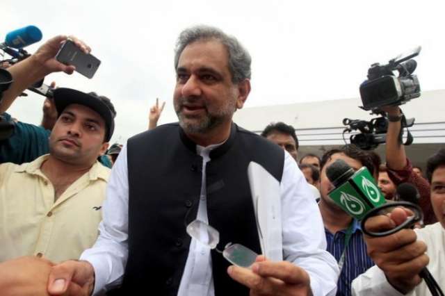 Pakistani lawmakers elect Abbasi as PM to replace ousted Nawaz Sharif